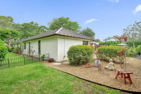 3484 Pine Haven Circle Boca Raton FL 33431