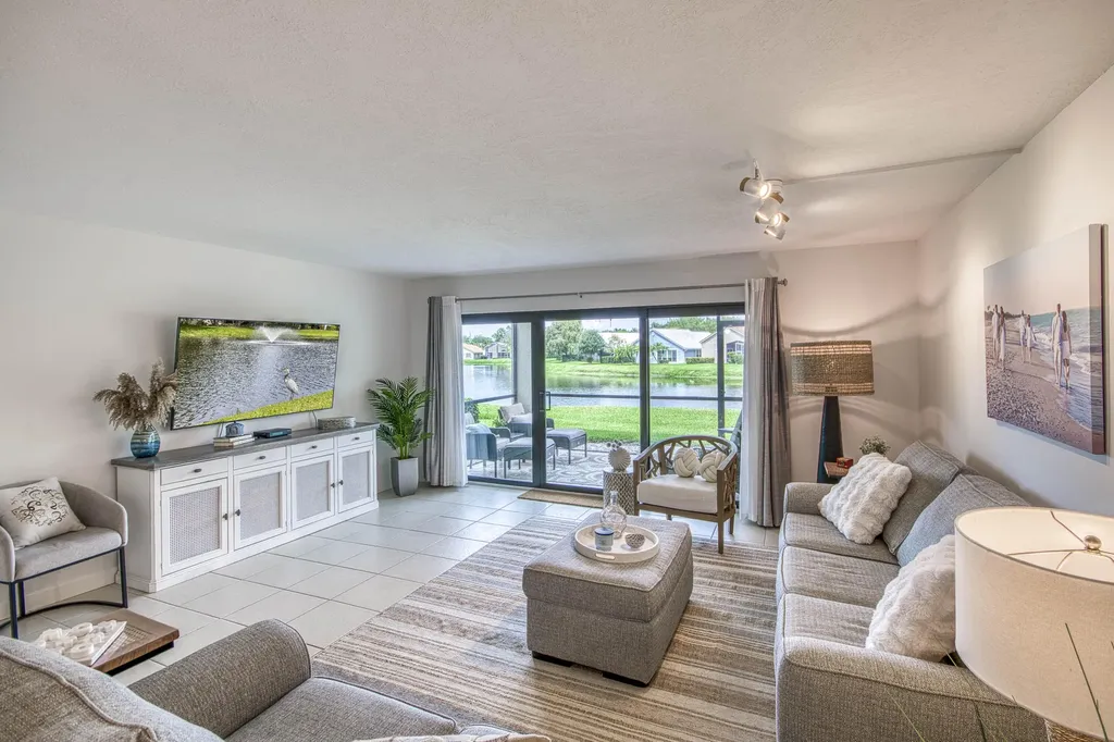 12871 Briarlake Drive West Palm Beach FL 33418