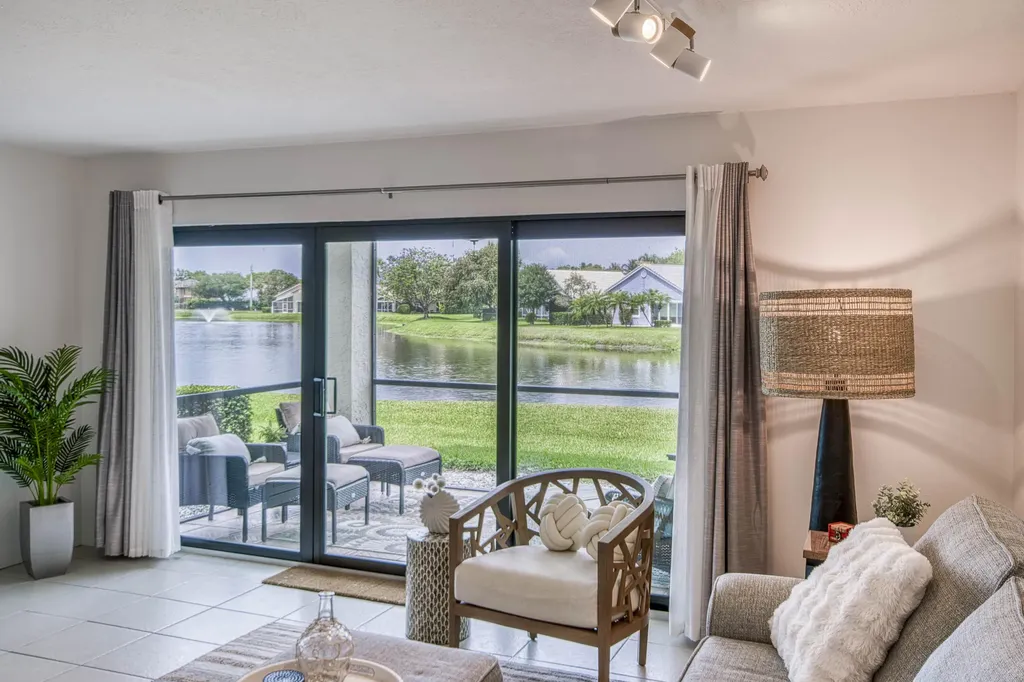 12871 Briarlake Drive West Palm Beach FL 33418