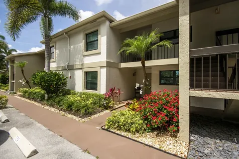 12871 Briarlake Drive West Palm Beach FL 33418