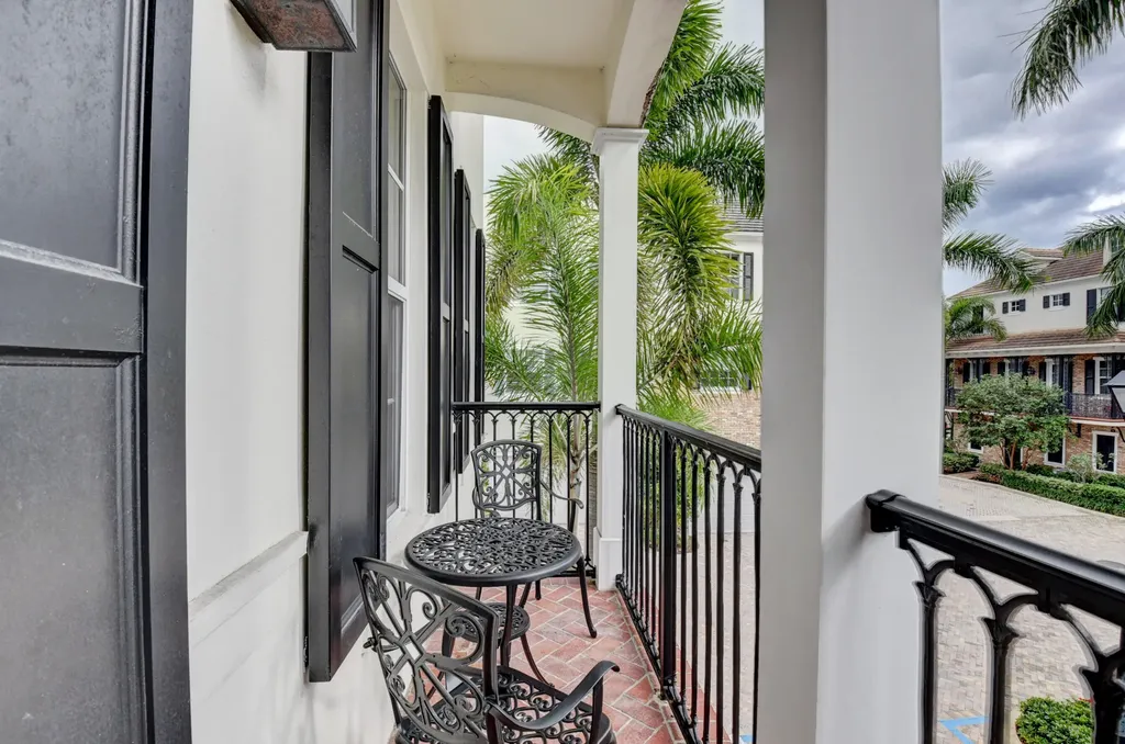 134 Madison Lane Delray Beach FL 33444