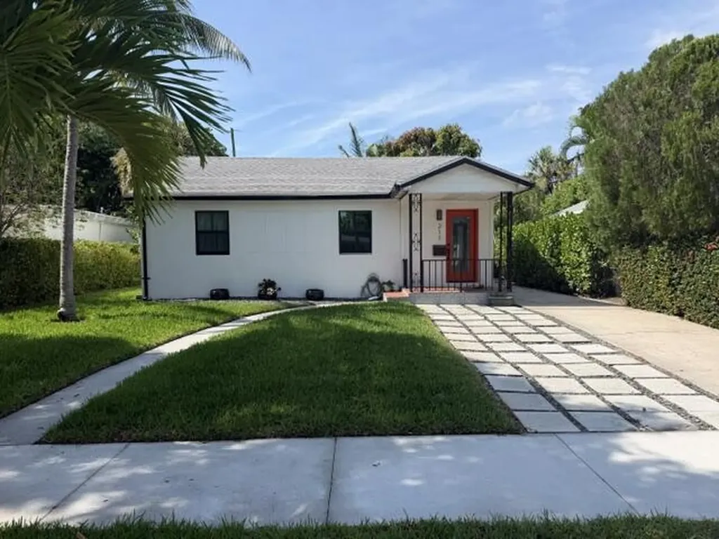 211 Princeton Drive Lake Worth Beach FL 33460