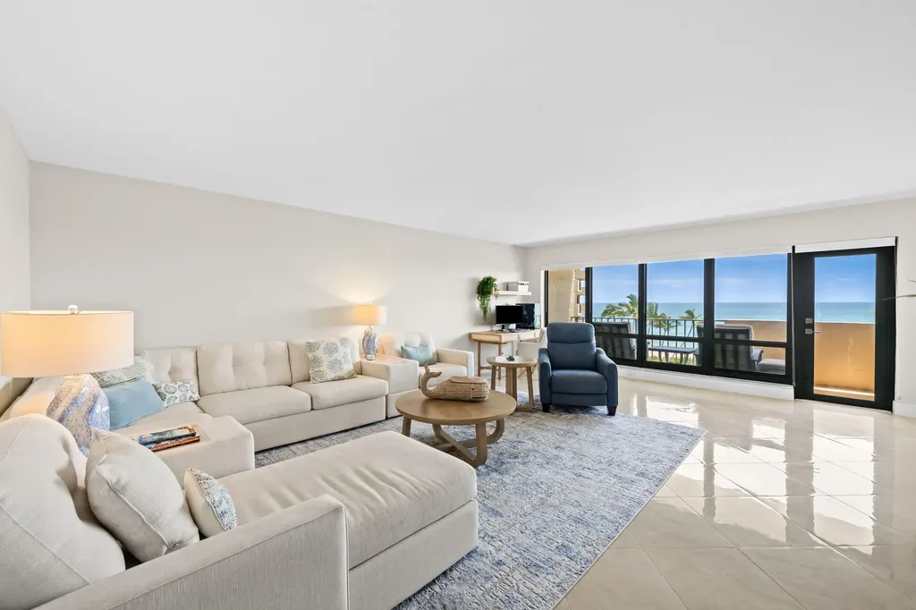 4900 N Ocean Lauderdale By The Sea FL 33308