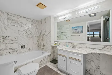 4900 N Ocean Lauderdale By The Sea FL 33308