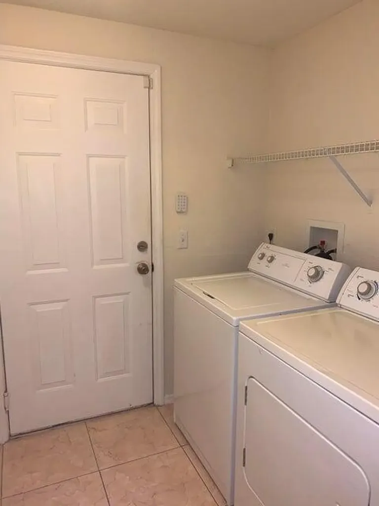 607 Belmont Place Boynton Beach FL 33436