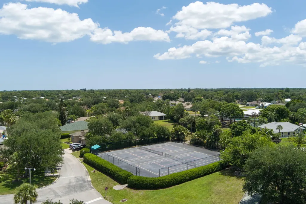 1336 Shoreline Circle Sebastian FL 32958