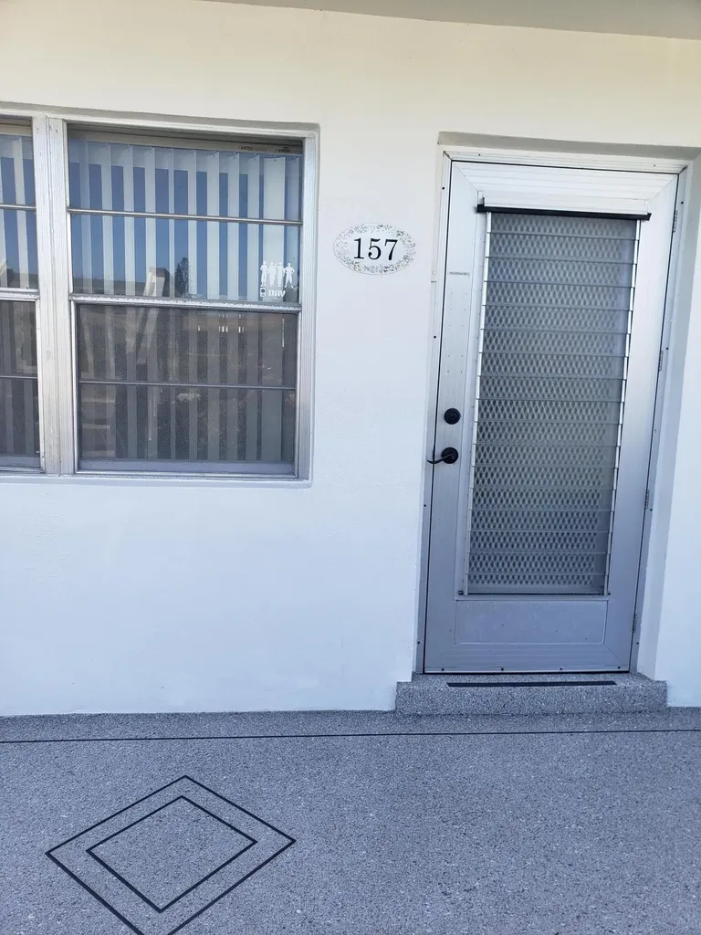 157 Andover G West Palm Beach FL 33417