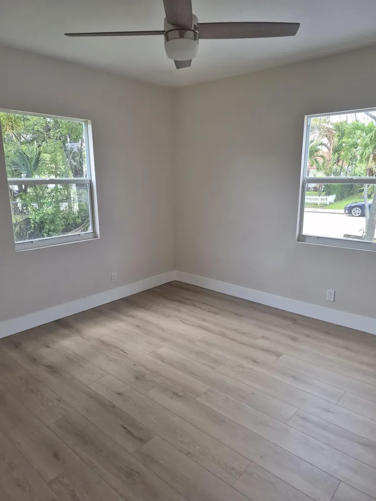 707 Hampton Road West Palm Beach FL 33405