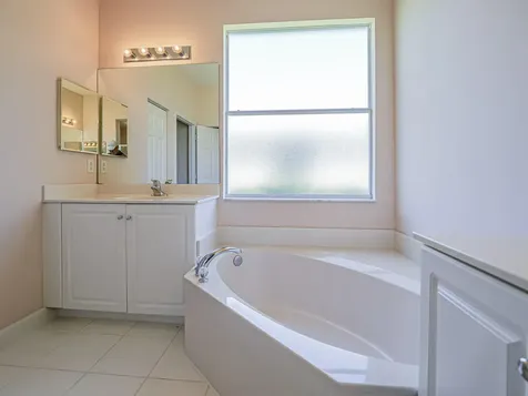 3110 Brookfield Drive Vero Beach FL 32966