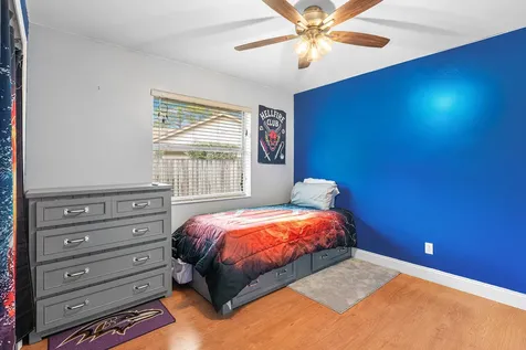 206 Parkwood Drive S Royal Palm Beach FL 33411