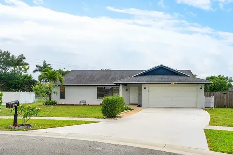 206 Parkwood Drive S Royal Palm Beach FL 33411