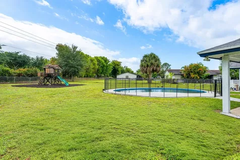 206 Parkwood Drive S Royal Palm Beach FL 33411