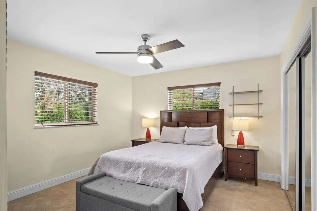 803 NE 2nd Avenue Delray Beach FL 33444