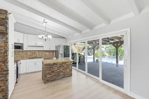 2549 Flamingo Lane Fort Lauderdale FL 33312