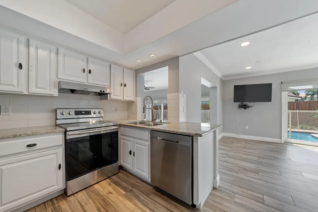 884 NW 6th Drive Boca Raton FL 33486