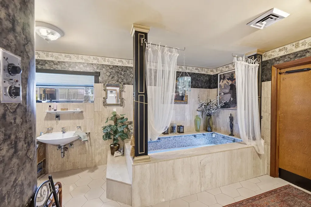 512 SW 15th Street Fort Lauderdale FL 33315