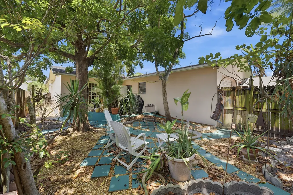 512 SW 15th Street Fort Lauderdale FL 33315