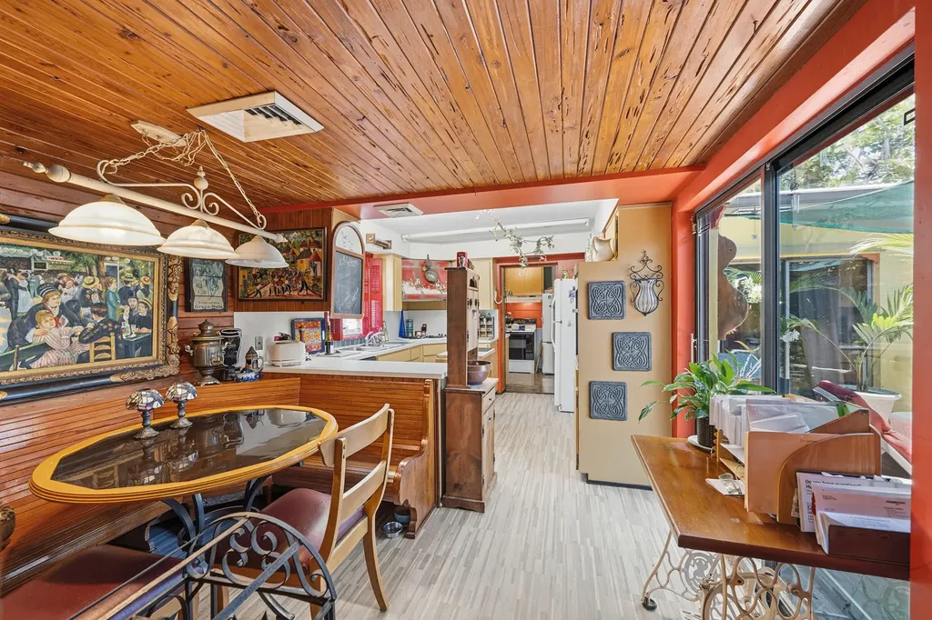 512 SW 15th Street Fort Lauderdale FL 33315