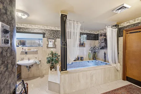 512 SW 15th Street Fort Lauderdale FL 33315