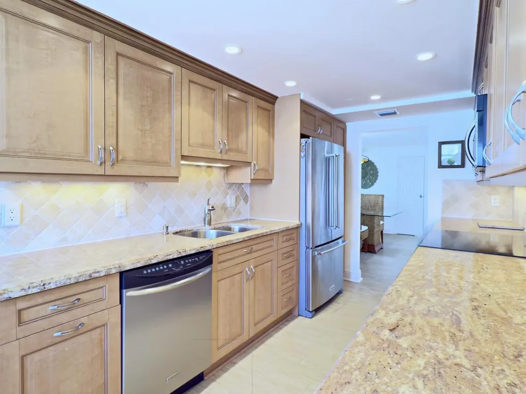 3546 S Ocean Boulevard South Palm Beach FL 33480