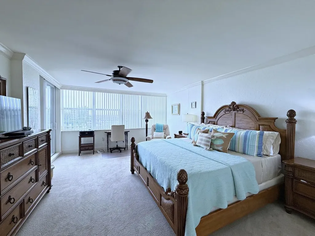 3546 S Ocean Boulevard South Palm Beach FL 33480