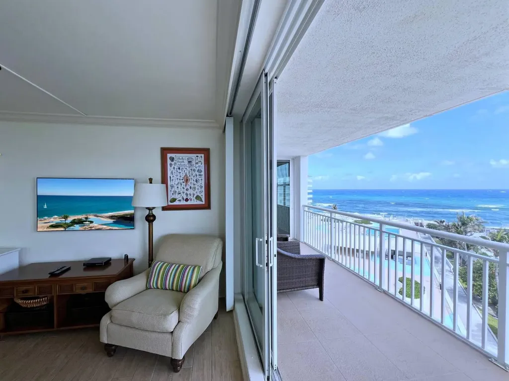 3546 S Ocean Boulevard South Palm Beach FL 33480