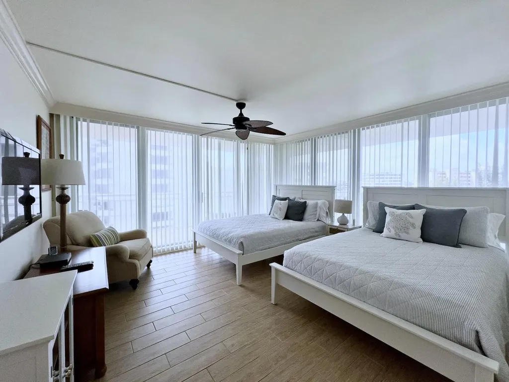 3546 S Ocean Boulevard South Palm Beach FL 33480