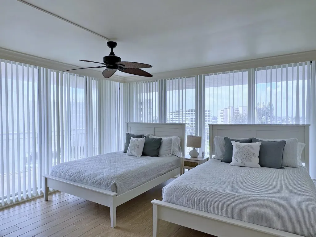 3546 S Ocean Boulevard South Palm Beach FL 33480