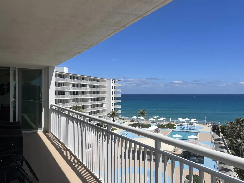 3546 S Ocean Boulevard South Palm Beach FL 33480