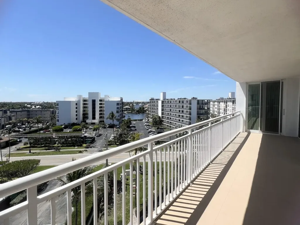 3546 S Ocean Boulevard South Palm Beach FL 33480