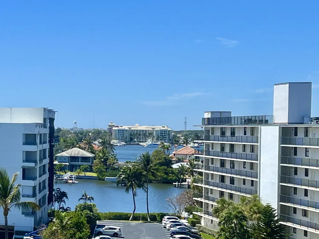 3546 S Ocean Boulevard South Palm Beach FL 33480