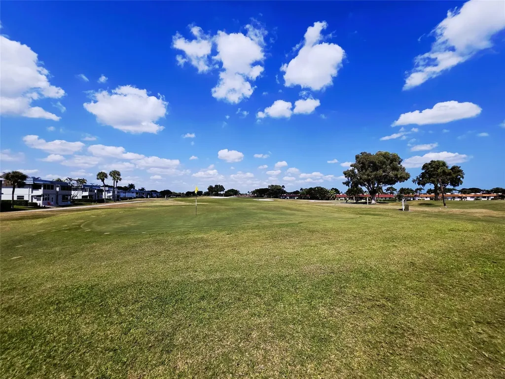 216 Tuscany Delray Beach FL 33446