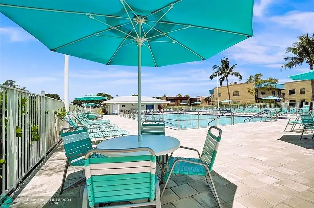 216 Tuscany Delray Beach FL 33446