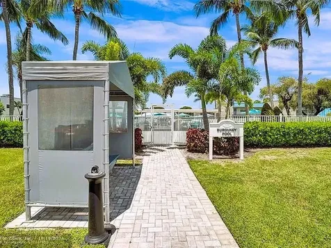 216 Tuscany Delray Beach FL 33446