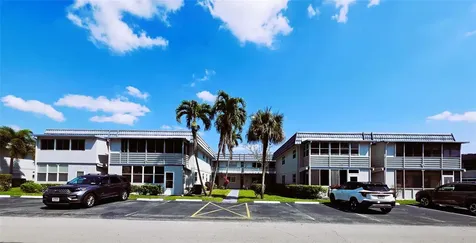 216 Tuscany Delray Beach FL 33446