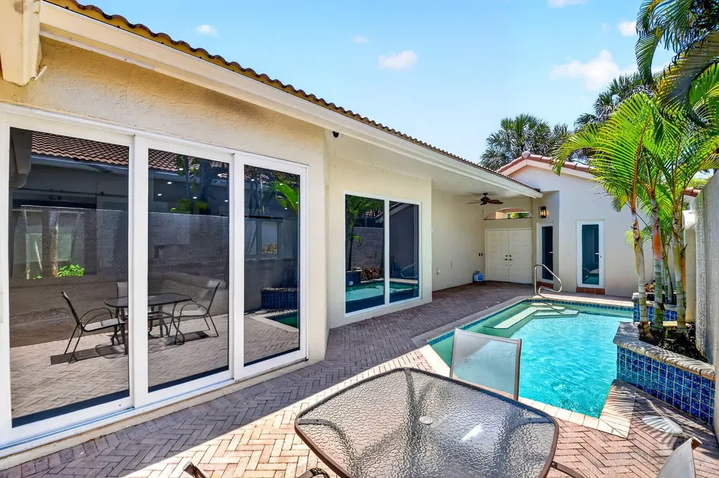 5063 Ventura Drive Delray Beach FL 33484