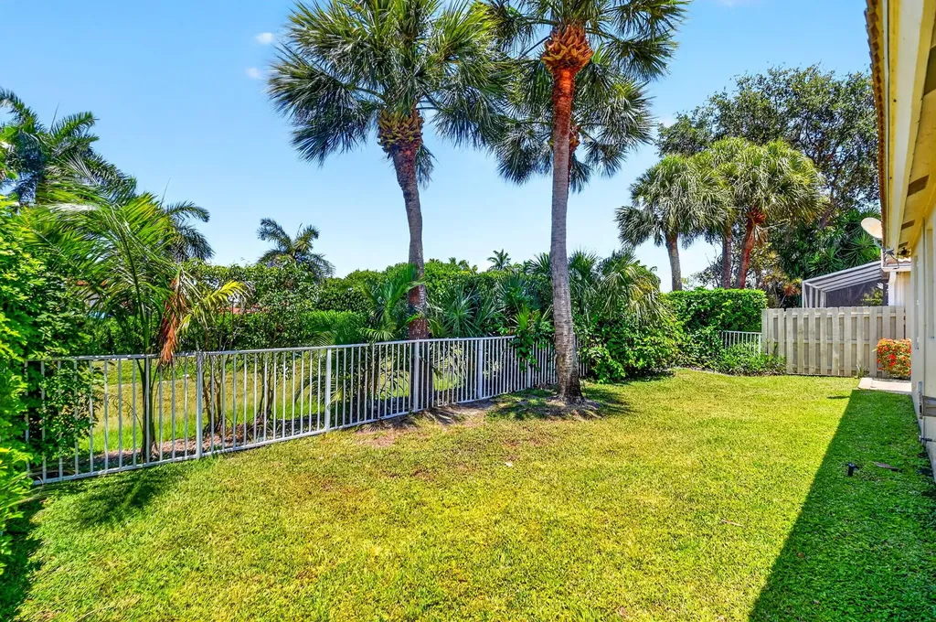 5063 Ventura Drive Delray Beach FL 33484