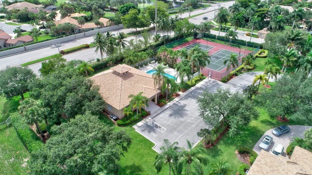 5063 Ventura Drive Delray Beach FL 33484