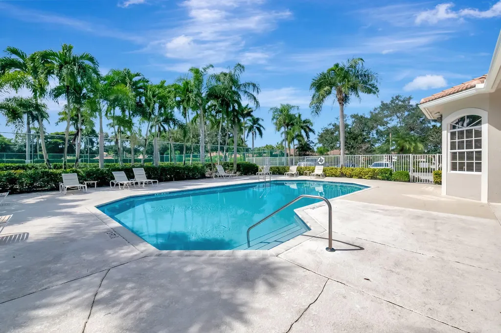 5063 Ventura Drive Delray Beach FL 33484