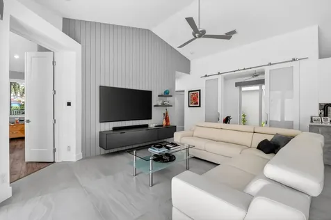 5063 Ventura Drive Delray Beach FL 33484