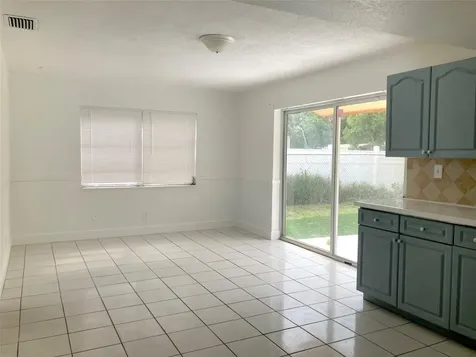 6230 SW 4th Place Margate FL 33068