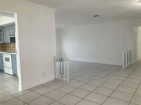 6230 SW 4th Place Margate FL 33068