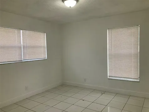 6230 SW 4th Place Margate FL 33068