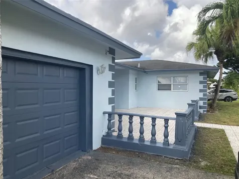 6230 SW 4th Place Margate FL 33068