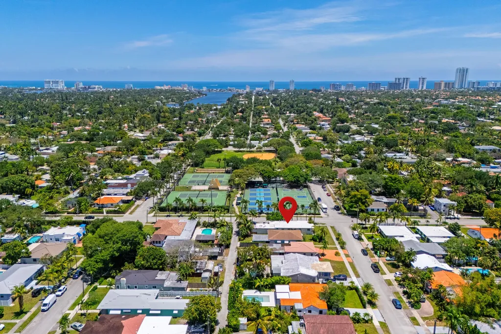 1603 Jefferson Street Hollywood FL 33020