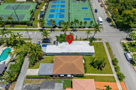 1603 Jefferson Street Hollywood FL 33020