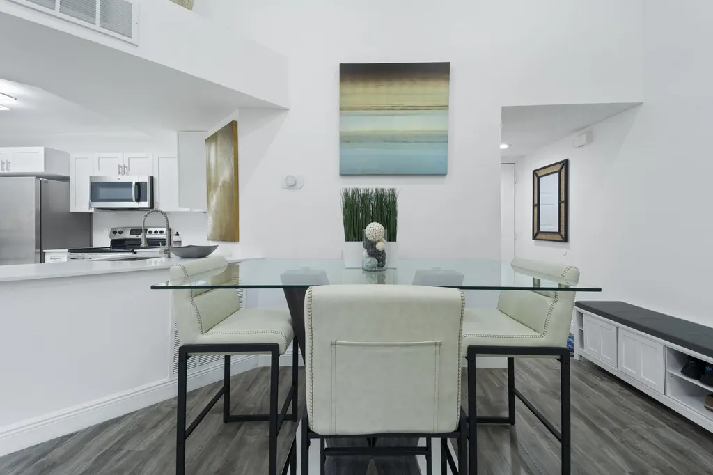8851 Wiles Road Coral Springs FL 33067