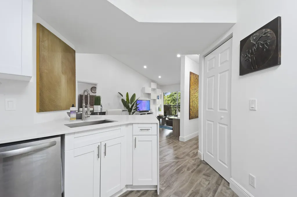 8851 Wiles Road Coral Springs FL 33067