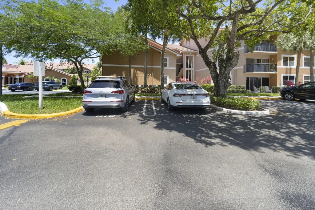 8851 Wiles Road Coral Springs FL 33067