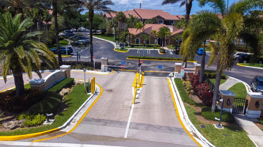 8851 Wiles Road Coral Springs FL 33067